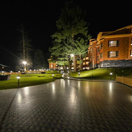 Royal Hillton Pahalgam Hotel Екстериор снимка