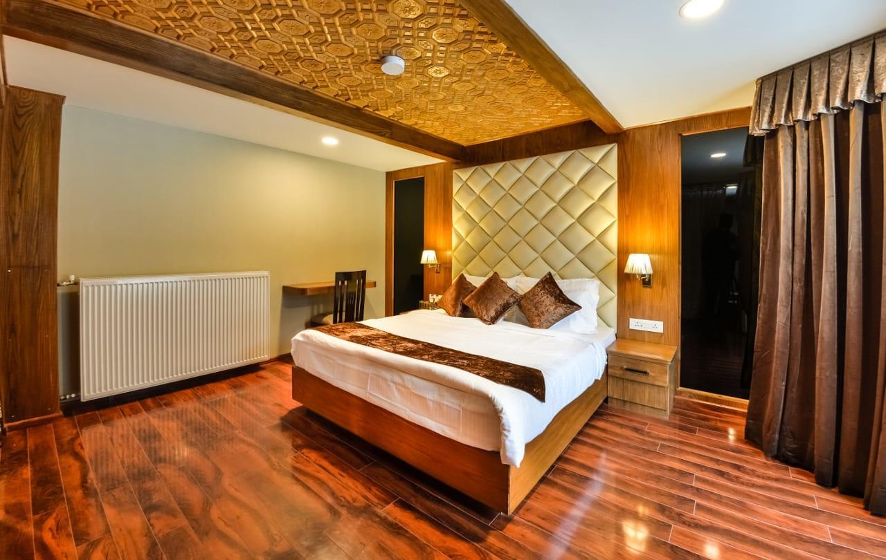 Royal Hillton Pahalgam Hotel Екстериор снимка
