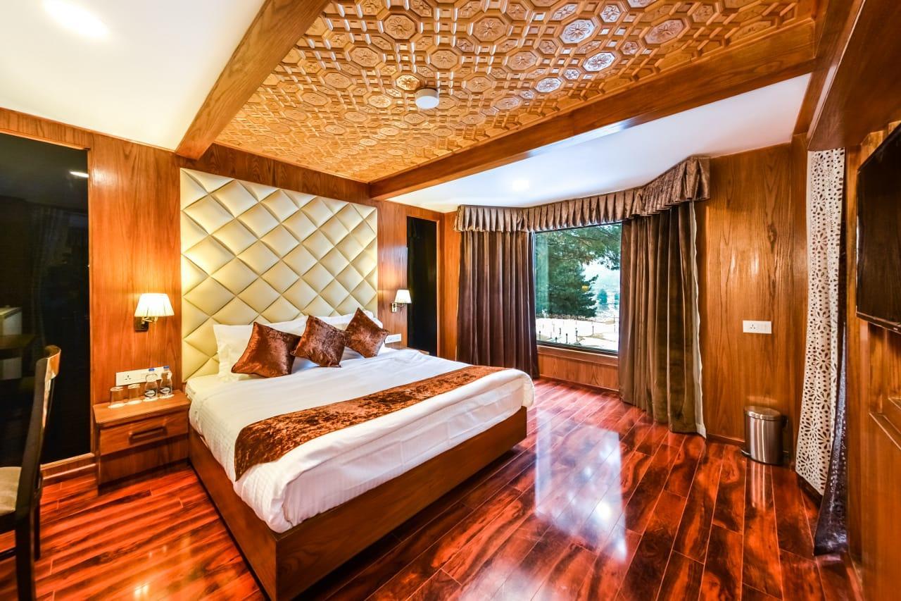 Royal Hillton Pahalgam Hotel Екстериор снимка