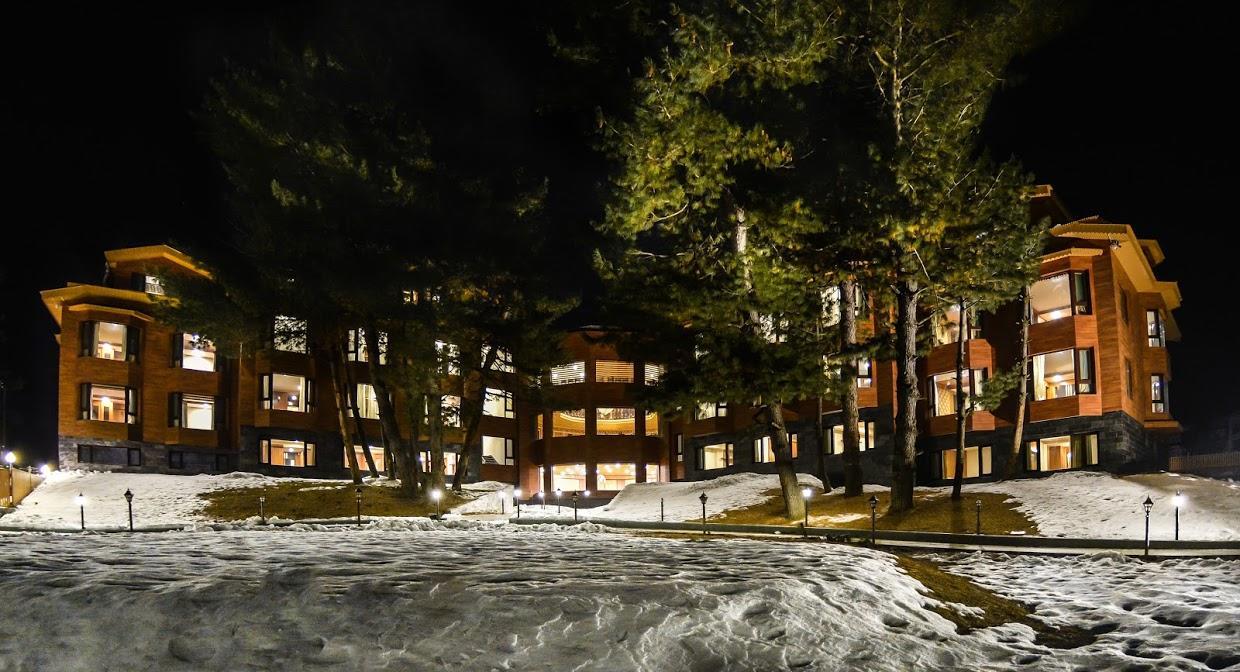 Royal Hillton Pahalgam Hotel Екстериор снимка