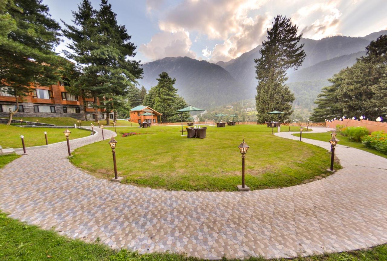 Royal Hillton Pahalgam Hotel Екстериор снимка