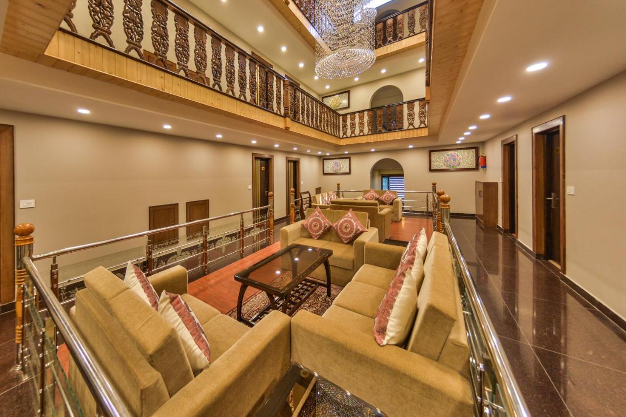 Royal Hillton Pahalgam Hotel Екстериор снимка