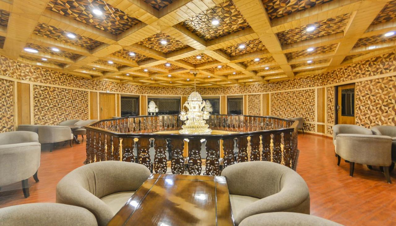 Royal Hillton Pahalgam Hotel Екстериор снимка