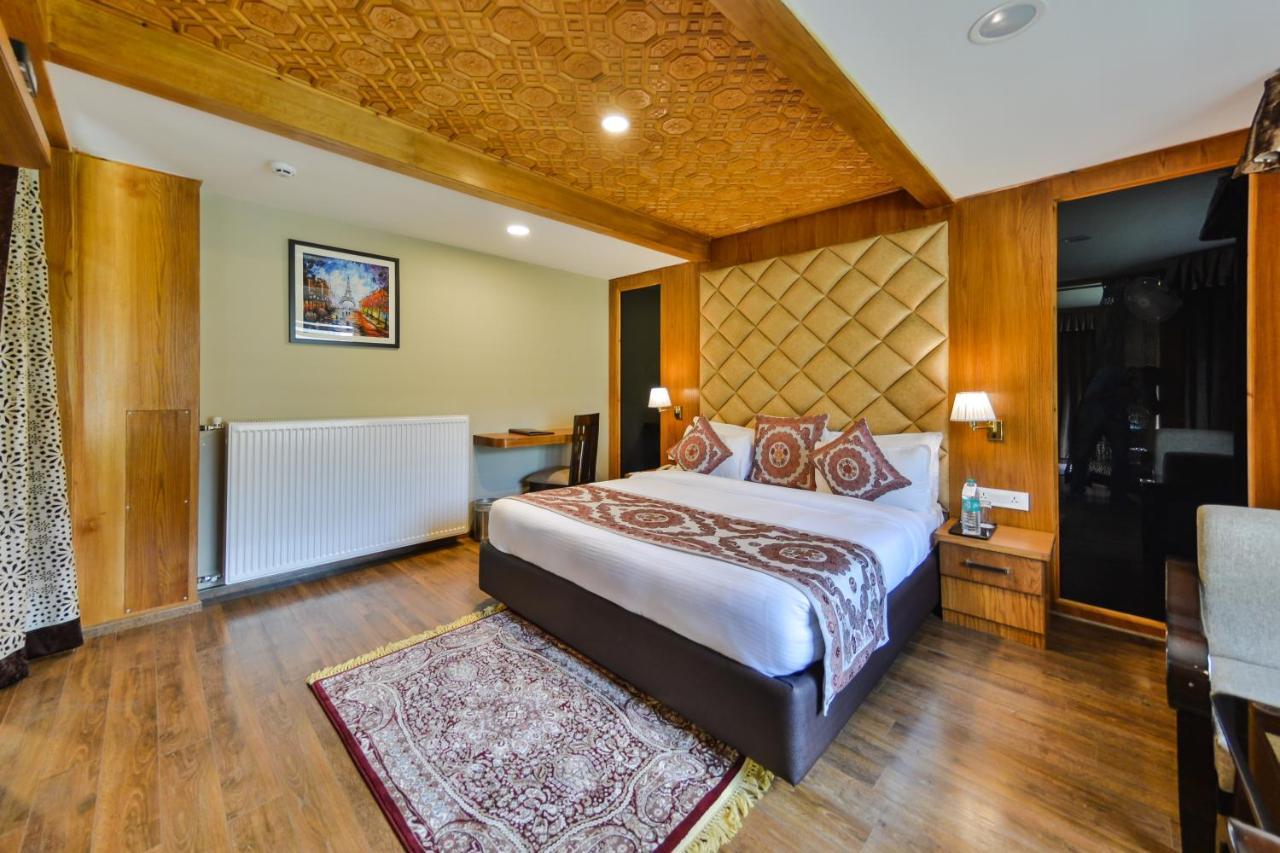 Royal Hillton Pahalgam Hotel Екстериор снимка