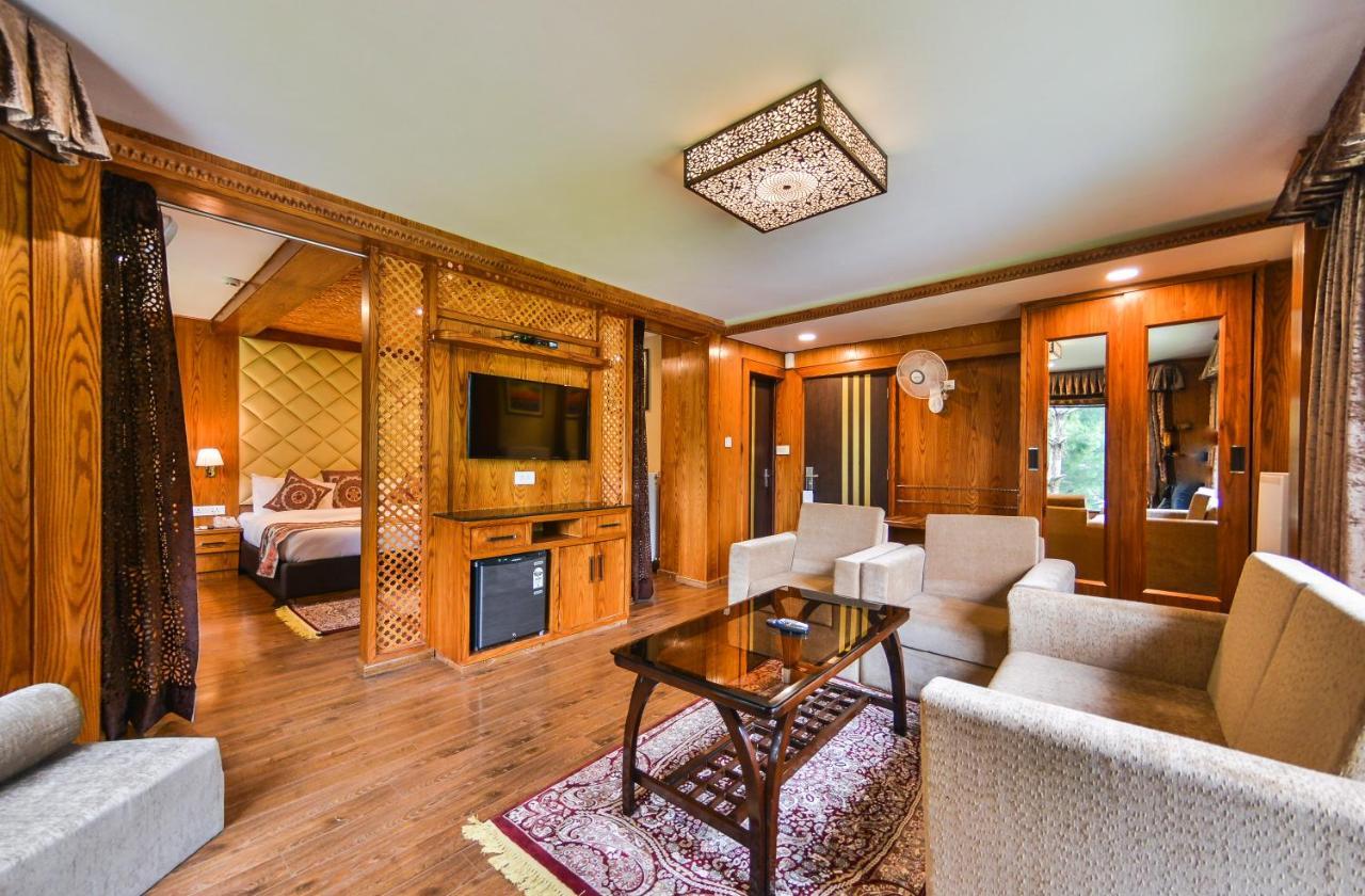 Royal Hillton Pahalgam Hotel Екстериор снимка