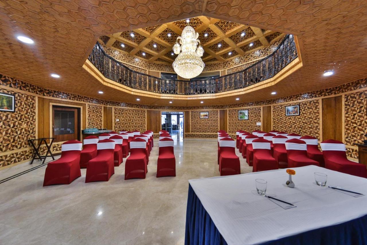 Royal Hillton Pahalgam Hotel Екстериор снимка